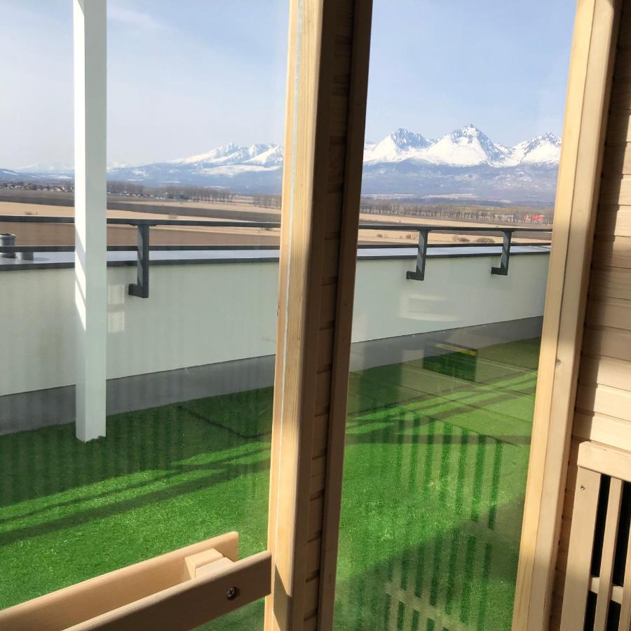 Tatra Billetee Apartman S Luxusnym Vyhladom Na Vysoketatry A Sukromnym Wellness Poprád Kültér fotó