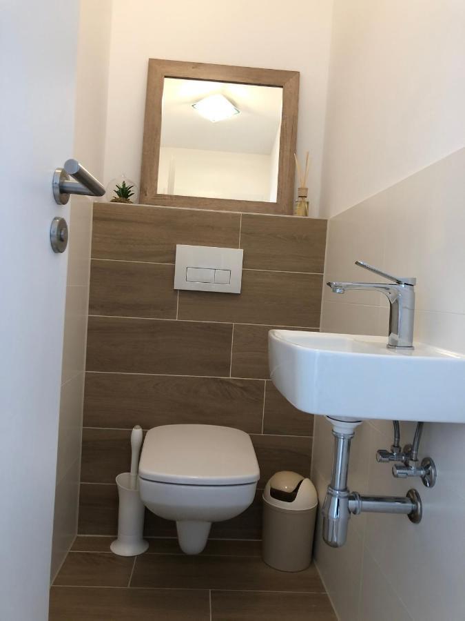 Tatra Billetee Apartman S Luxusnym Vyhladom Na Vysoketatry A Sukromnym Wellness Poprád Kültér fotó